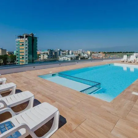 Modern Family Flat With Terrace And Pool *